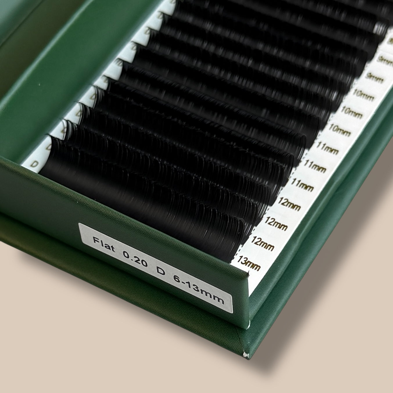 Flat Lashes 0,20 Mix